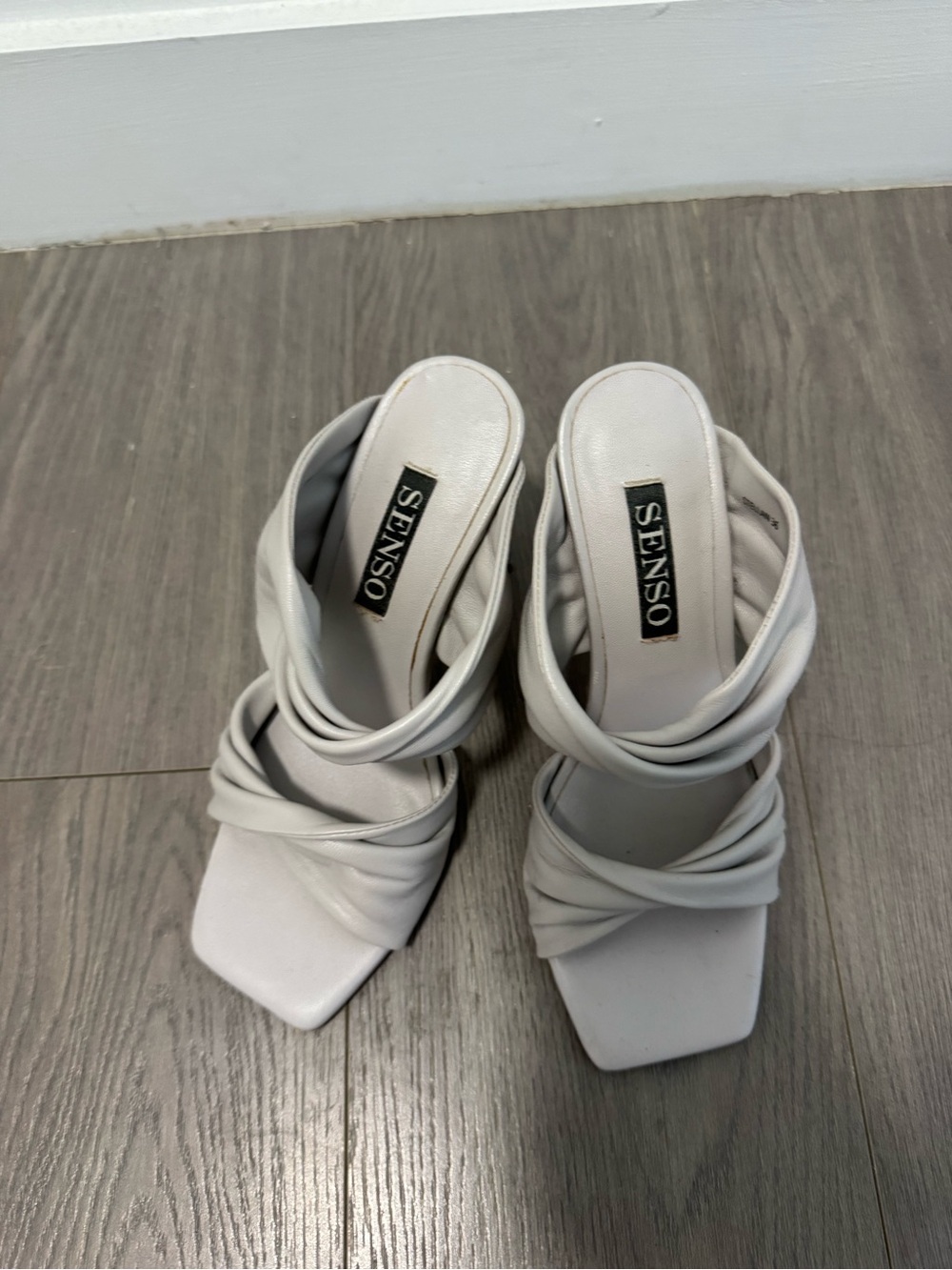 Senso Heels